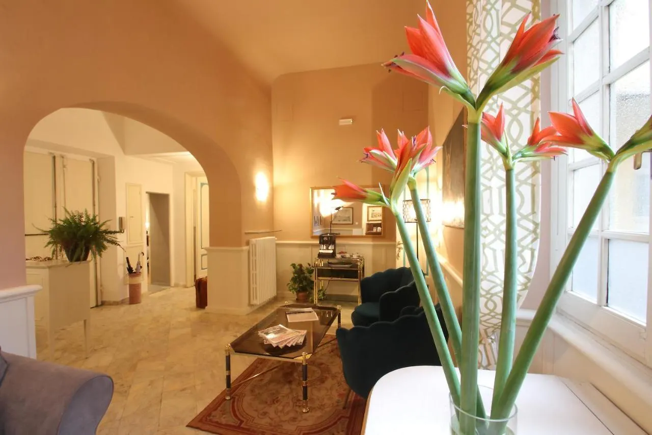 Gasthof Hotel Corsini Tintori Florenz Italien